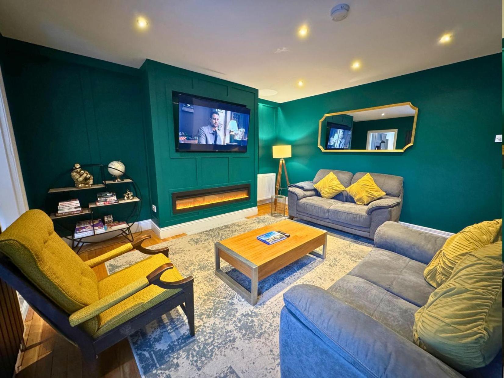 Hot Tub, Free Parking, Near Shops & Restaurants, Location 1M To City Jesmond Zewnętrze zdjęcie